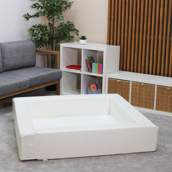 Iglu Ball Pit s lopticama